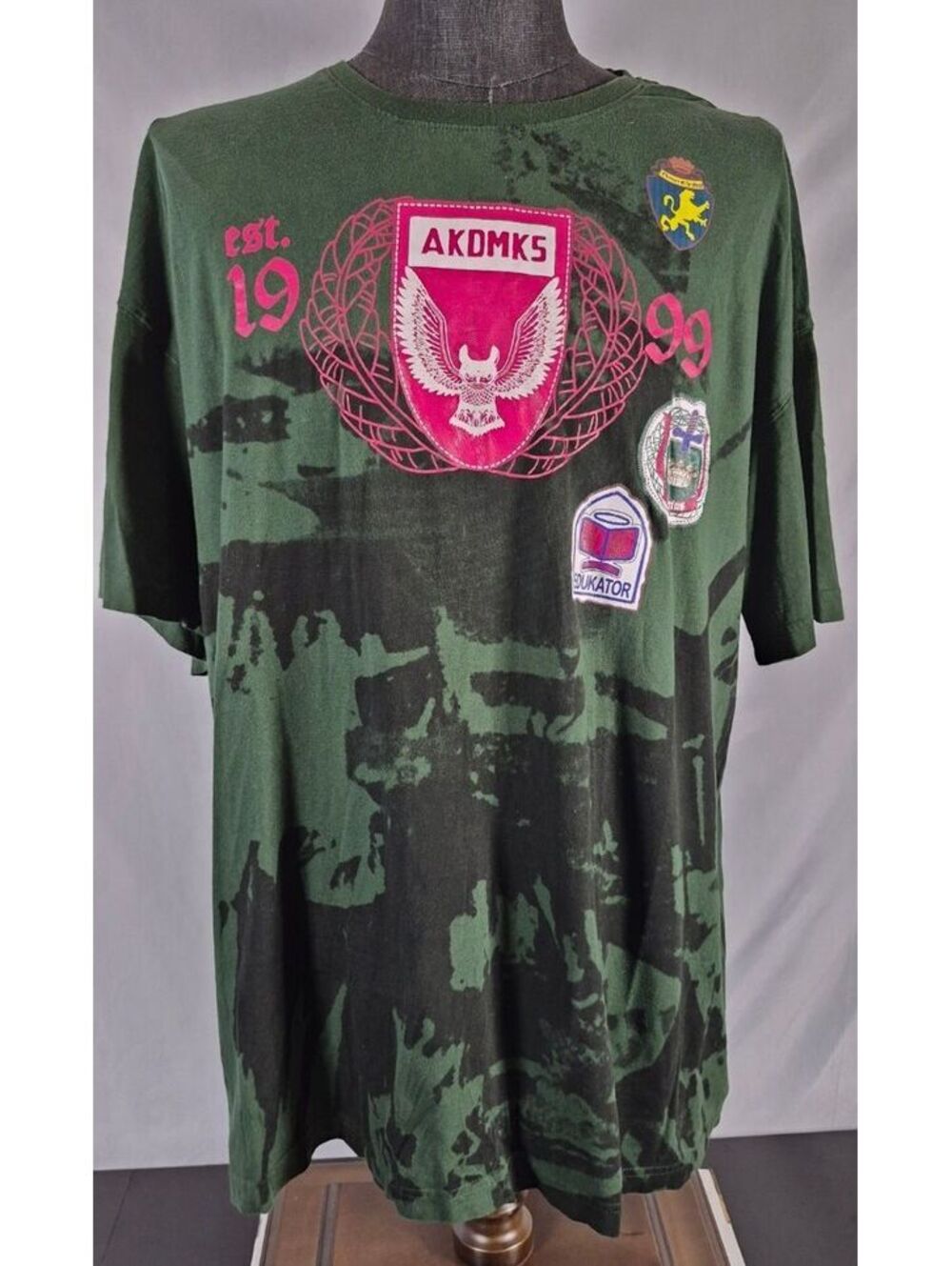 Akademiks AKDMKS 2XL Y2K Graphic Hip Hop Streetwear Tee Green Pink